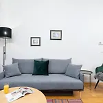 Apartment Sweet Family Chodkiewicza Rondo Grzegorzeckie By Renters Krakow